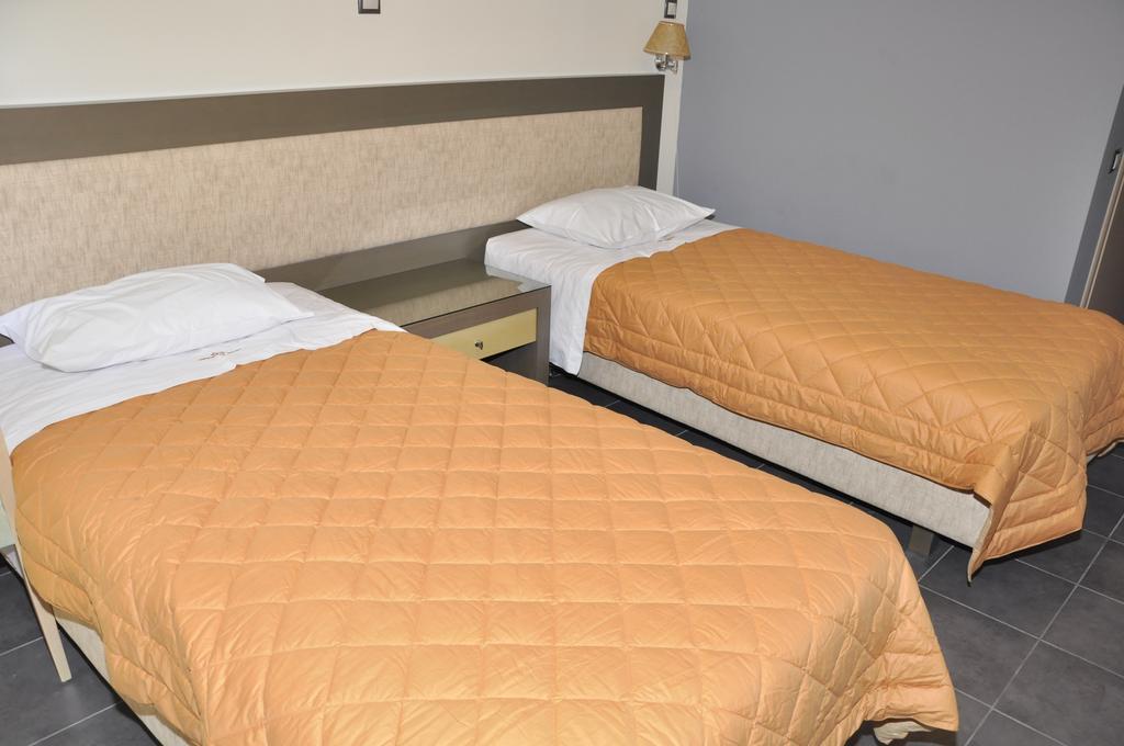 Hotel Philoxenia à Thebes Chambre photo