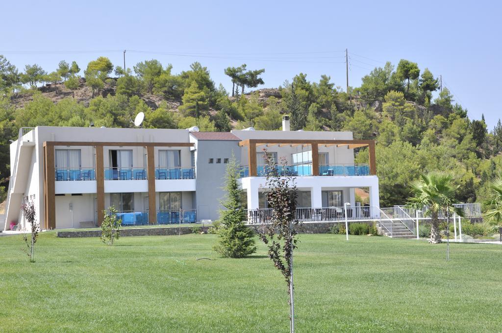 Hotel Philoxenia à Thebes Extérieur photo